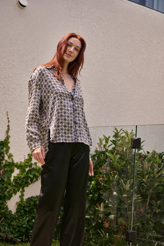 ADA SILK SLOUCH SHIRT- NAVY