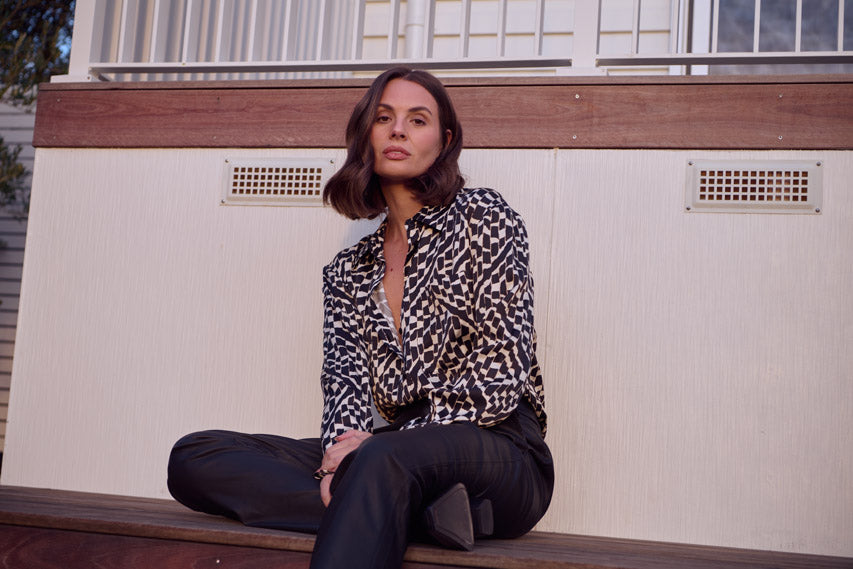 ALGERIA SLOUCH SHIRT- Black