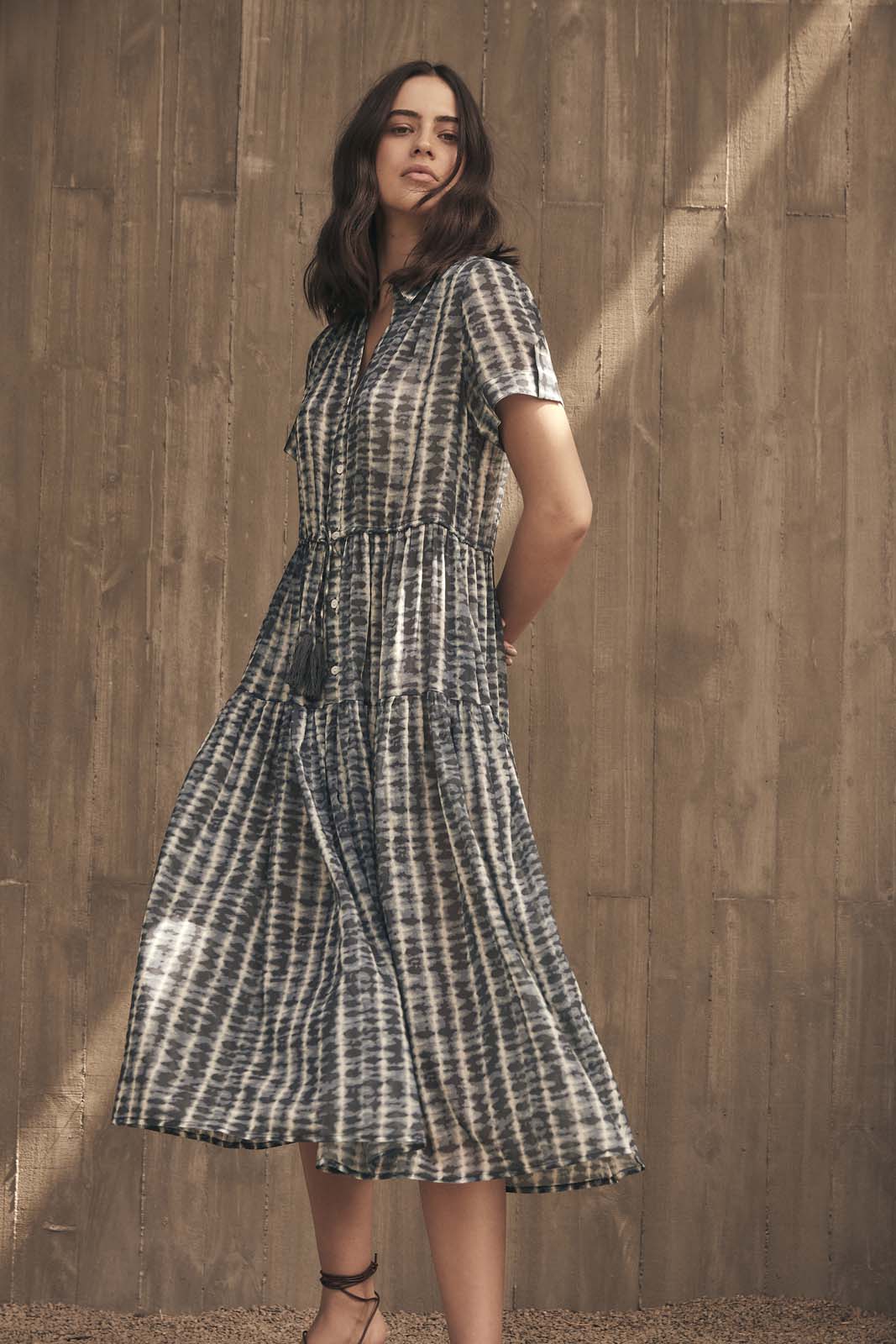 MOONLIGHT WAVE BUTTON FRONT DRESS- Navy print