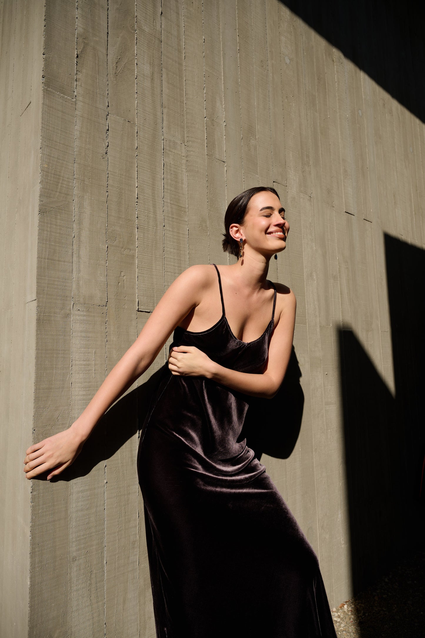 VALENTINE VELVET SLIP DRESS AUBERGINE