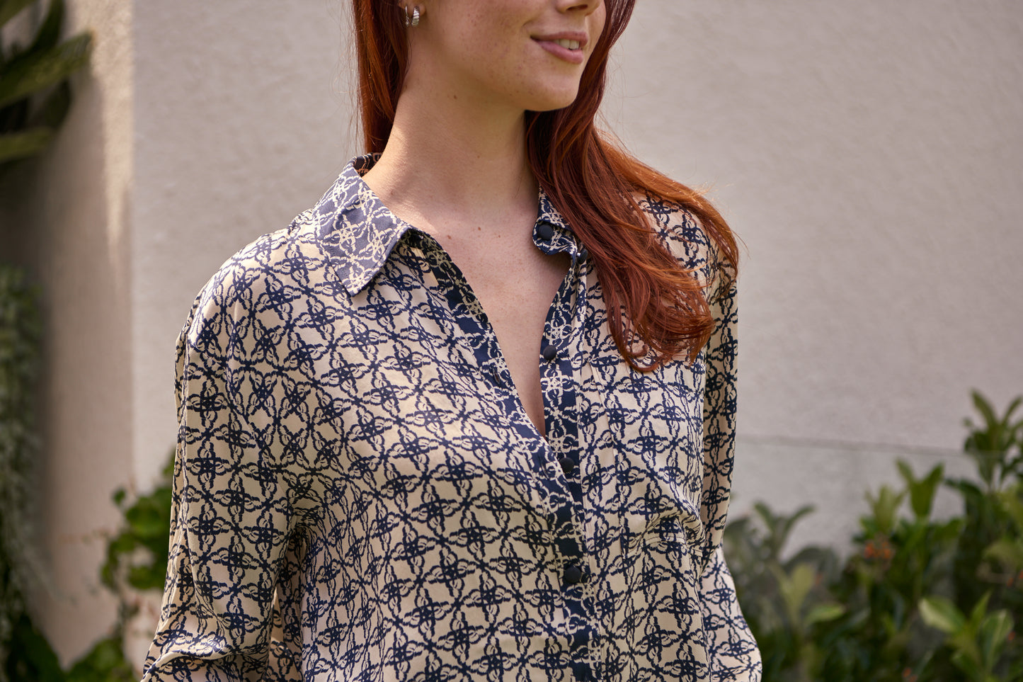 ADA SILK SLOUCH SHIRT- NAVY