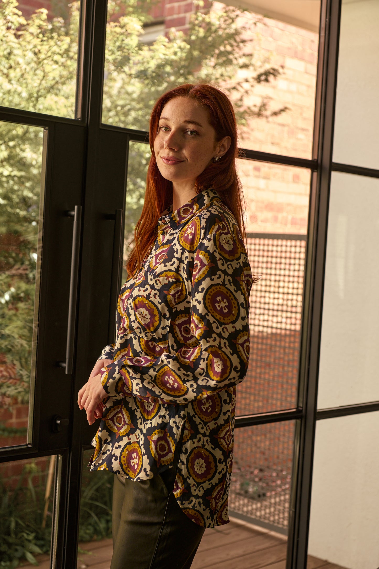 PHOEBE SILK SLOUCH SHIRT- AUBERGINE