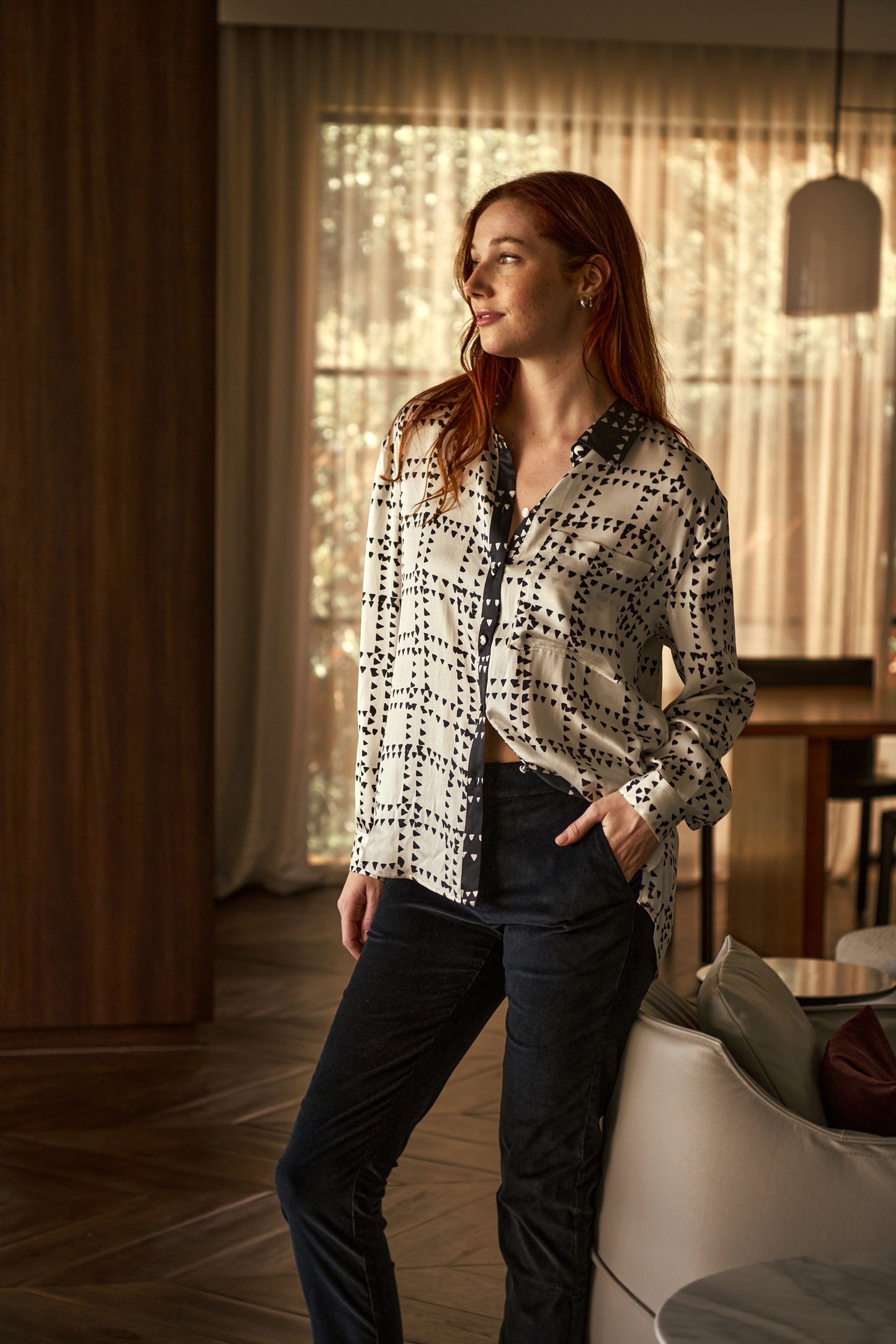 LOTTIE SILK SLOUCH SHIRT - IVORY