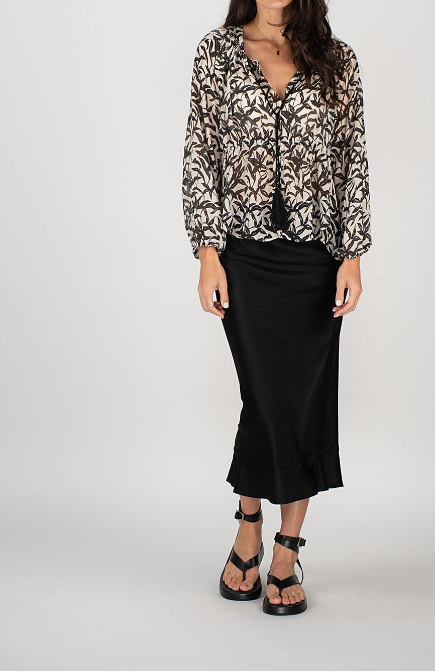 MIRABELLA RAGLAN SLEEVE BLOUSE - BLACK