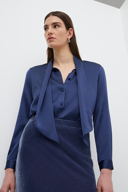 LIGHTNESS OF BEING BOW BLOUSE MIDNIGHT